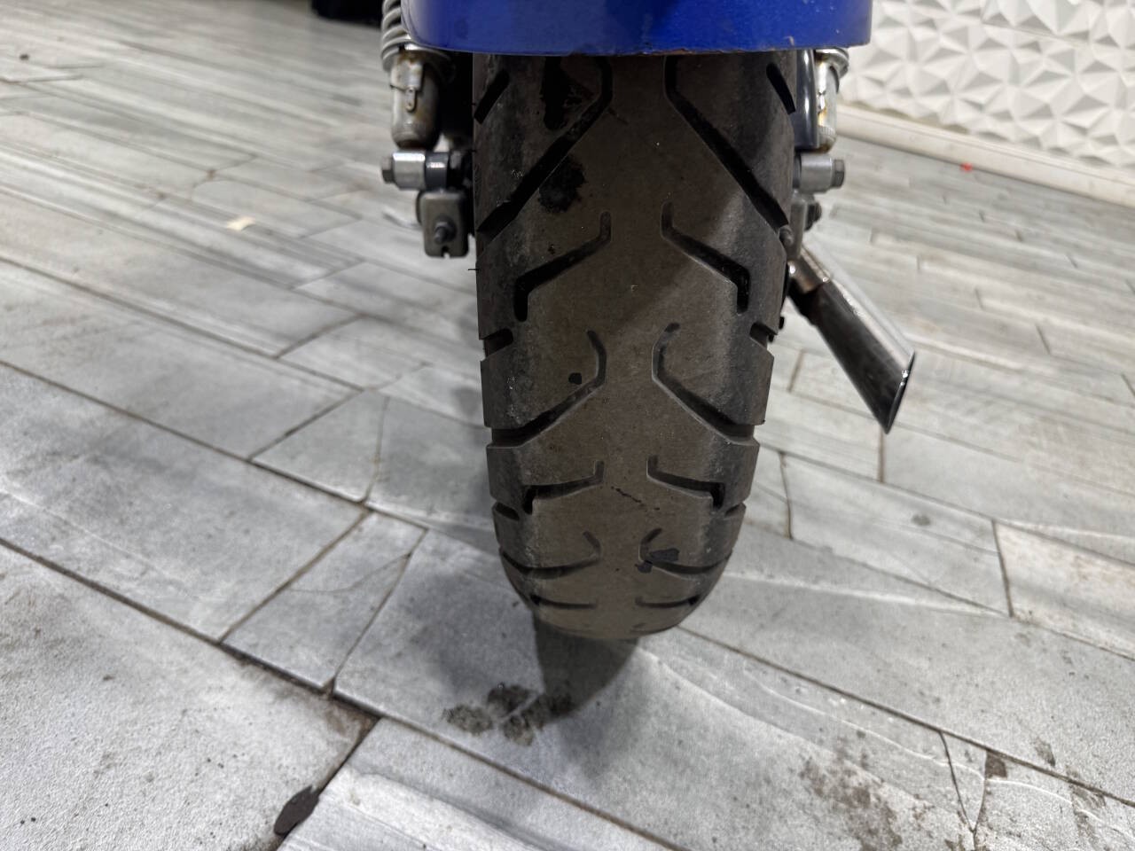 Harley-Davidson-XL-883-Hugger-1988-Motorcycles-Scooters-8