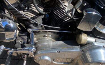 Harley-Davidson-lowrider-1982-13