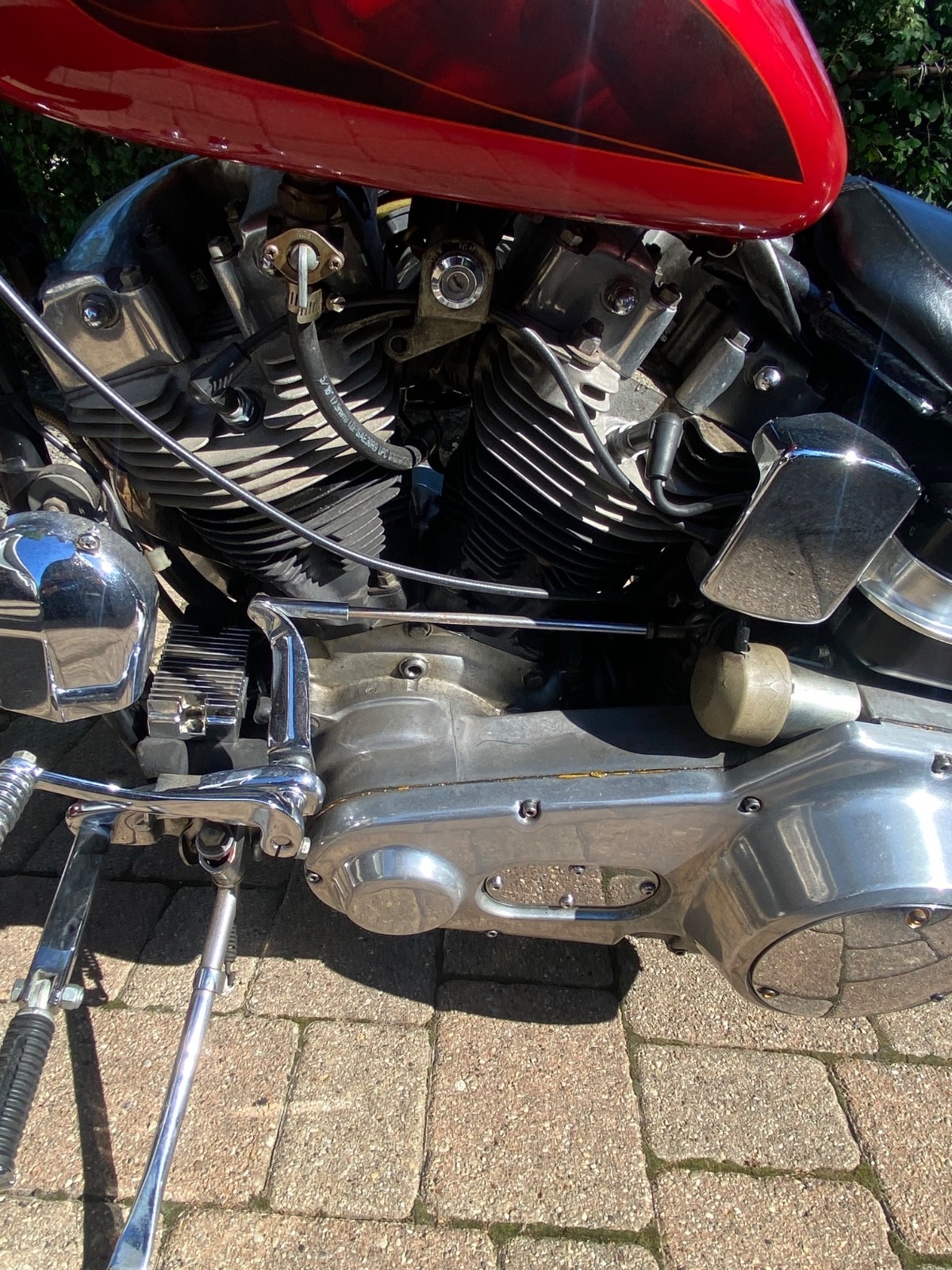 Harley-Davidson-lowrider-1982-13