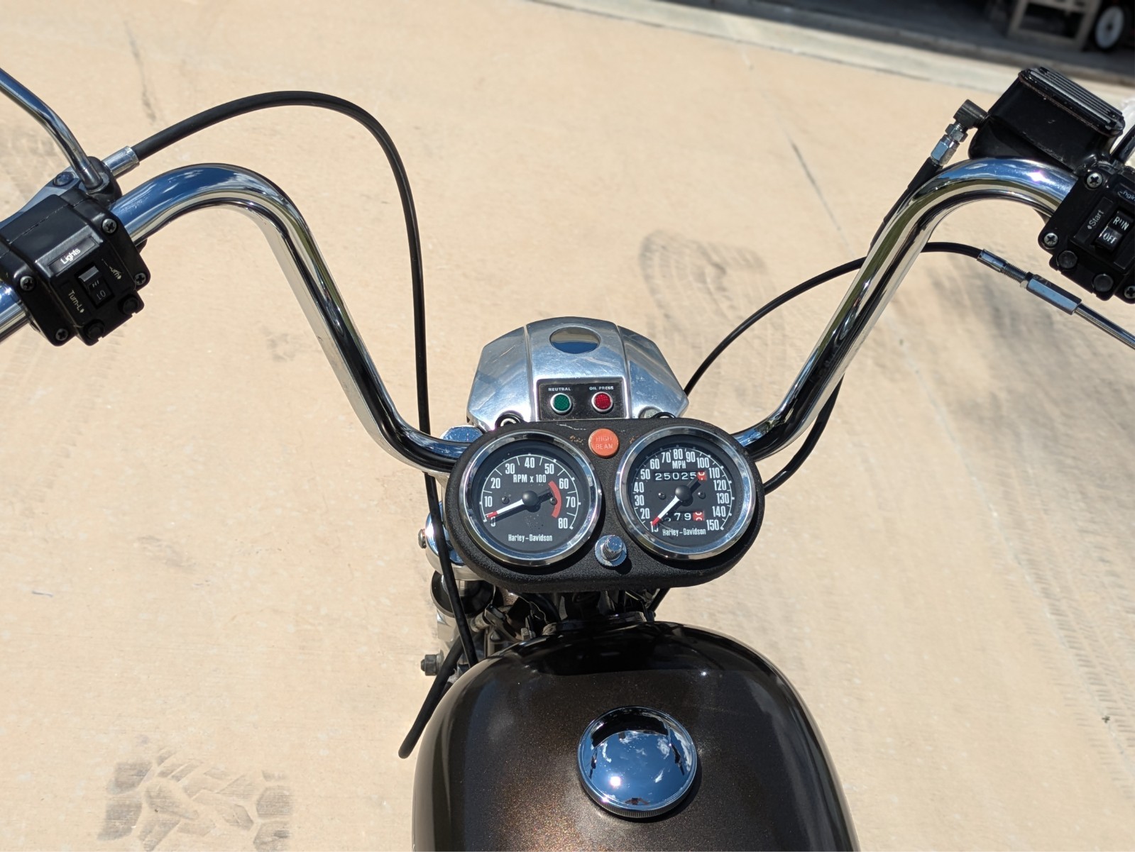 Harley-Davidson-shovelhead-1979-24