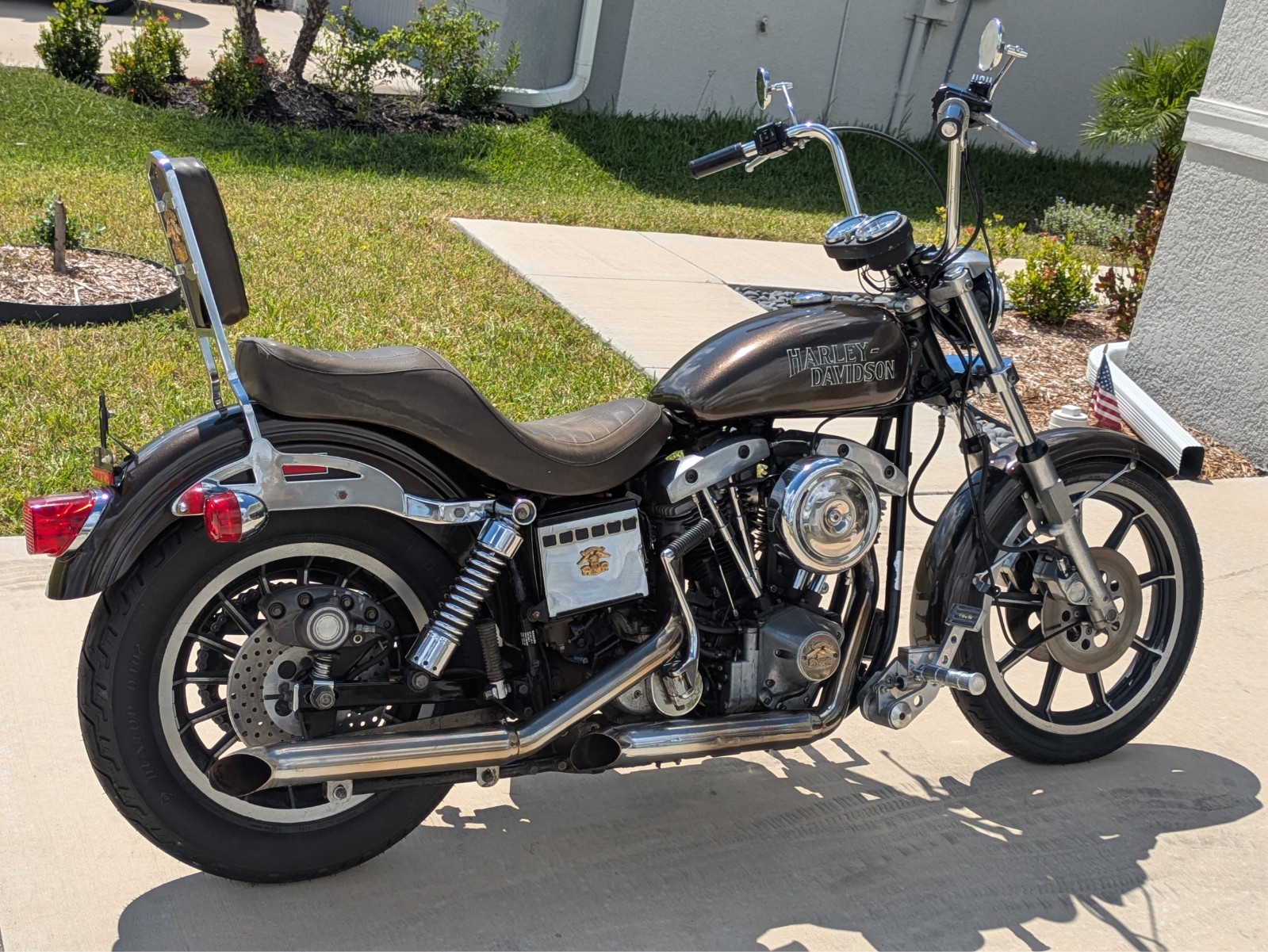 Harley-Davidson-shovelhead-1979
