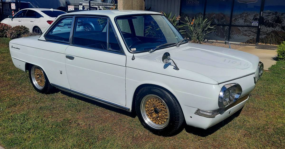 Hino-contessa-1967-white-10