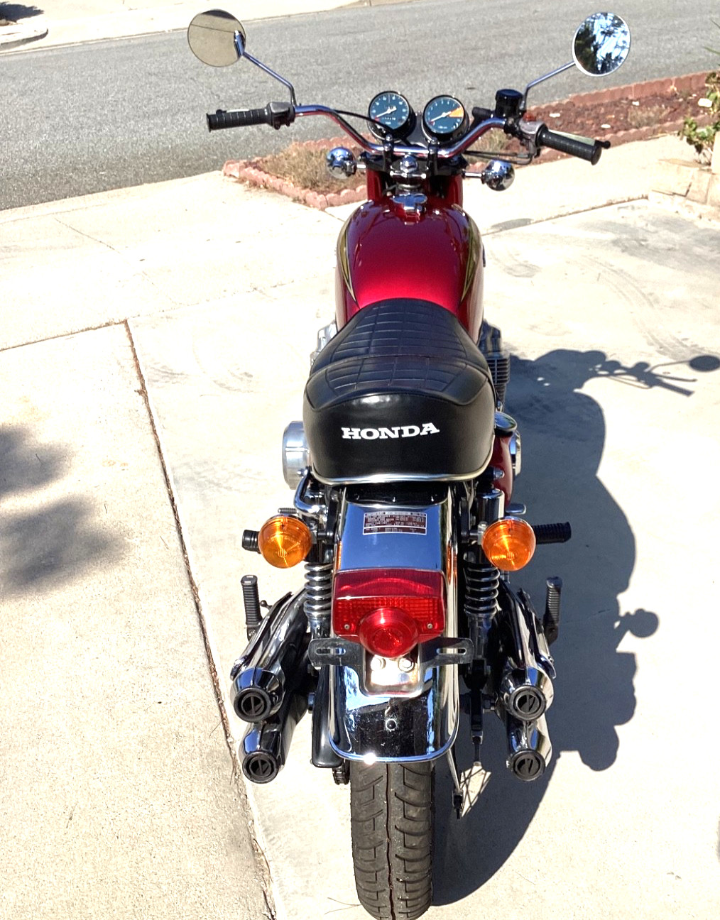 Honda-CB-1971-19