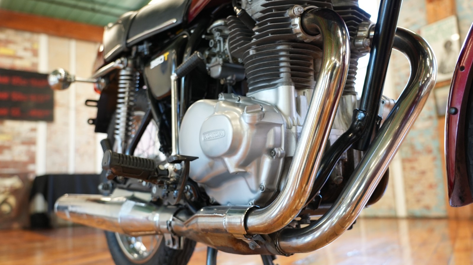 Honda-CB-1976-27