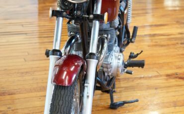 Honda-CB-1976-8