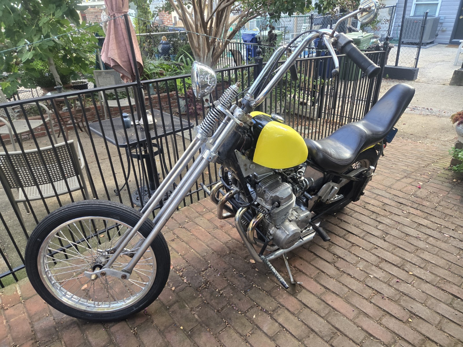 Honda-CB-1976-9