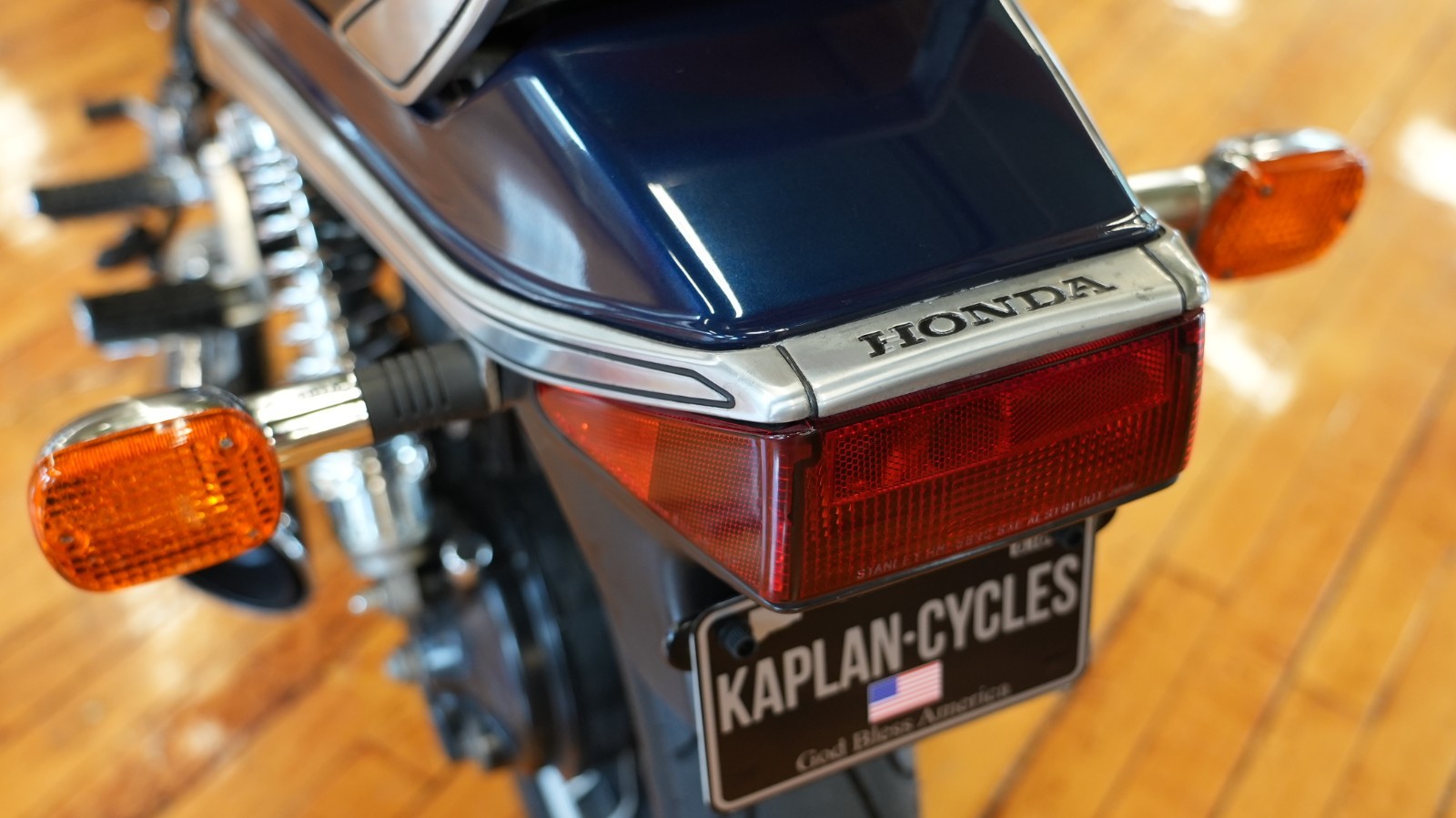 Honda-CB-1985-18