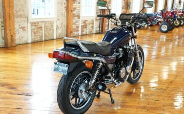 Honda-CB-1985-4