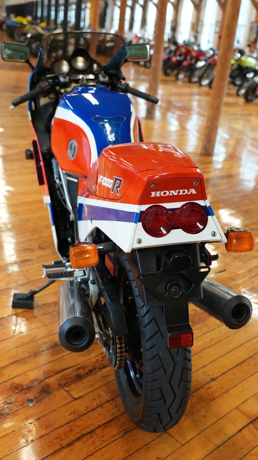 Honda-CB-1986-9