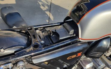Honda-CBX-1979-13