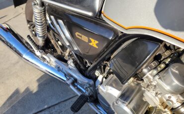 Honda-CBX-1979-7