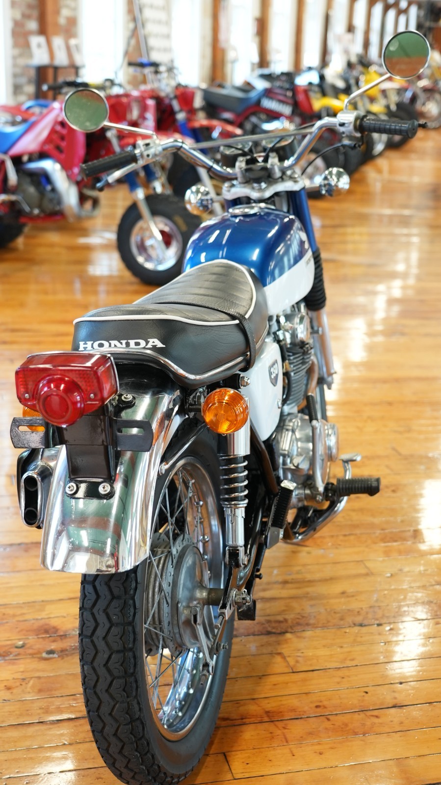 Honda-CL-1969-3