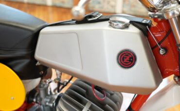 Honda-CZ-400-FALTA-REPLICA-1975-16