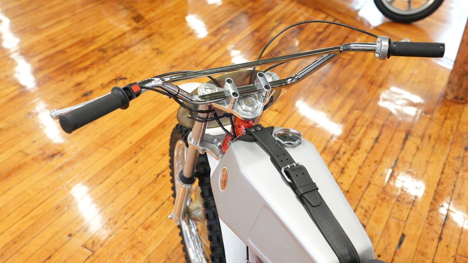 Honda-CZ-400-FALTA-REPLICA-1975-18