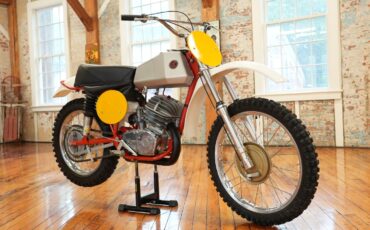Honda-CZ-400-FALTA-REPLICA-1975-4