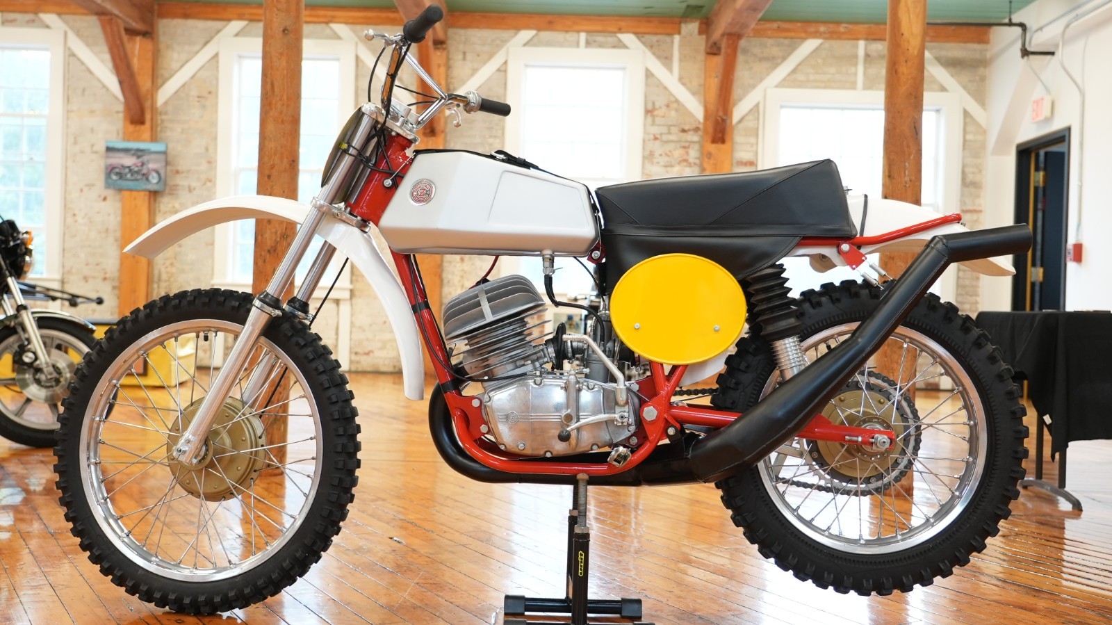 Honda-CZ-400-FALTA-REPLICA-1975-8