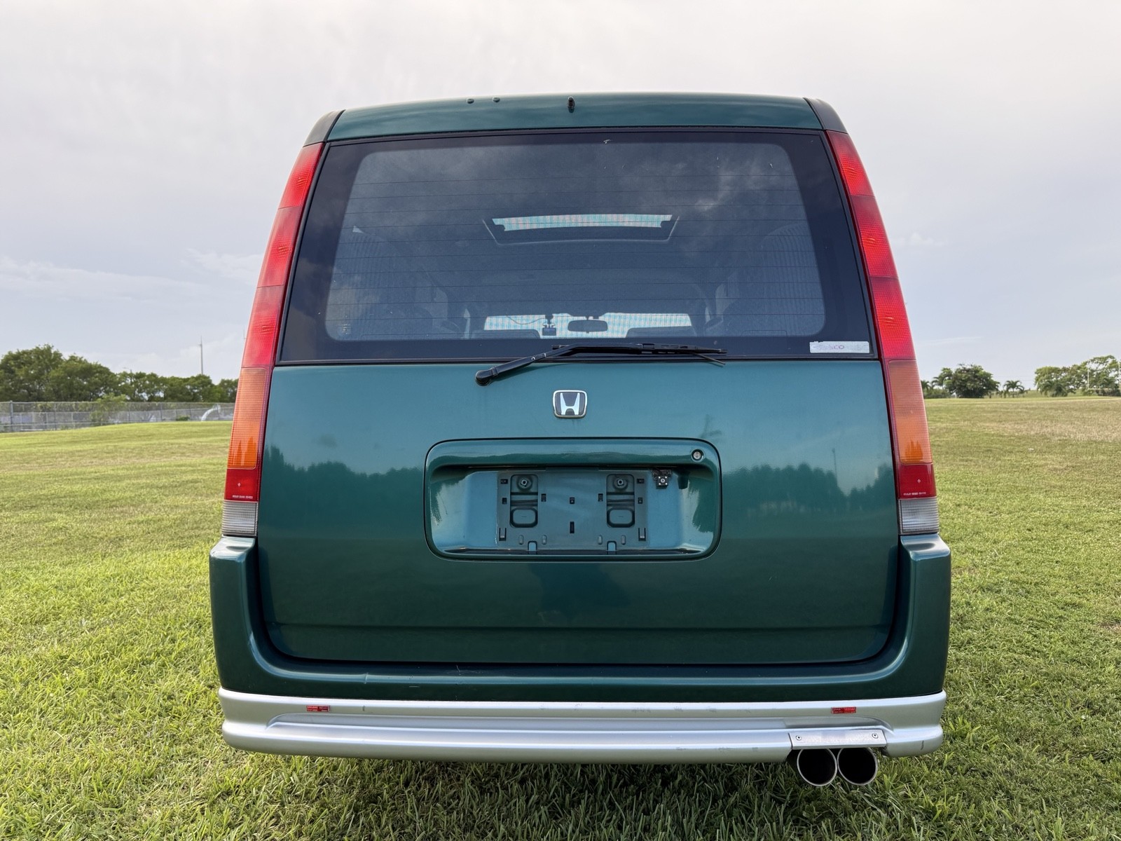 Honda-Stepwgn-4WD-1996-SUV-16