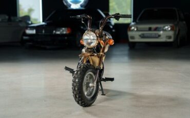 Honda-Z50J-Monkey-Gold-1996-1