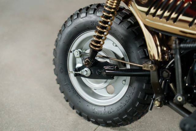 Honda-Z50J-Monkey-Gold-1996-9