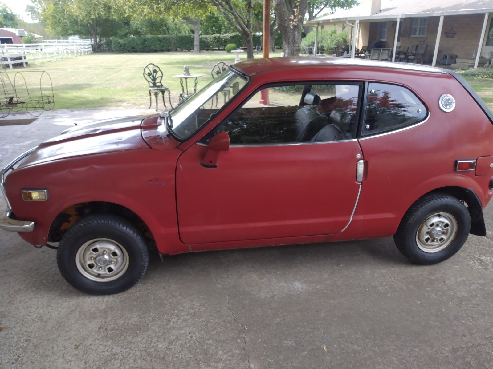 Honda-Z600-1972-Coupe-2