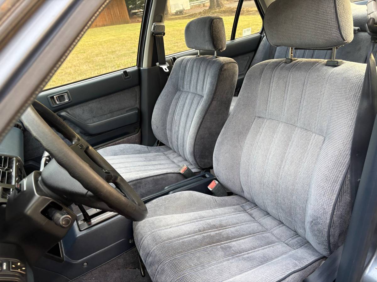 Honda-accord-1989-17