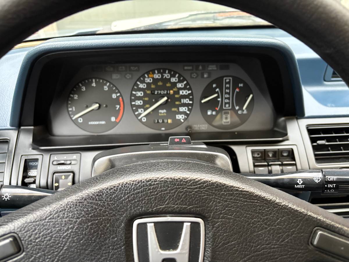 Honda-accord-1989-19
