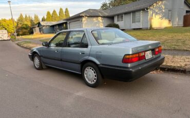 Honda-accord-1989-6