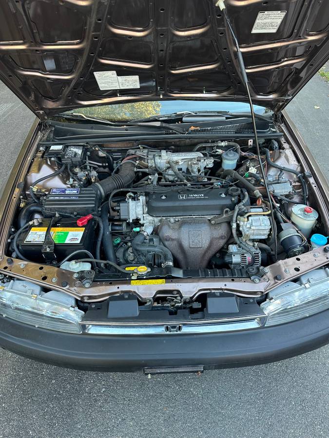 Honda-accord-1990-11