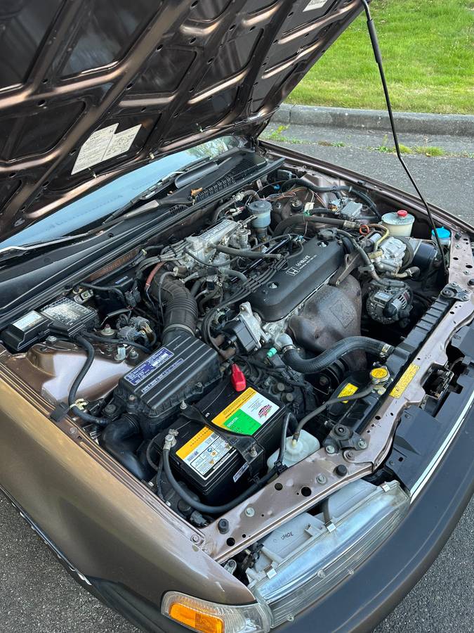 Honda-accord-1990-12