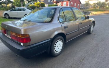 Honda-accord-1990-2