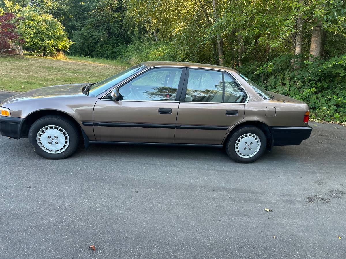 Honda-accord-1990-3