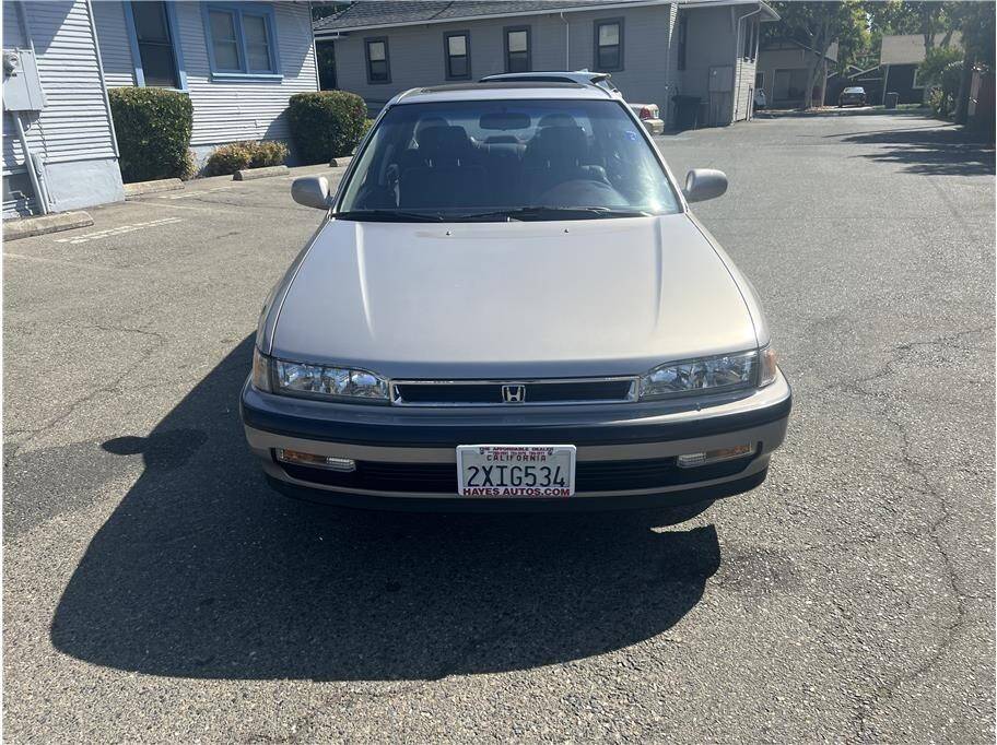 Honda-accord-1991-1