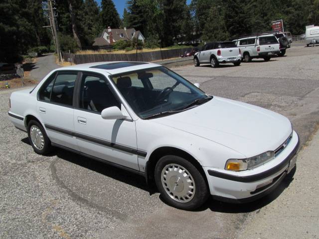 Honda-accord-1991-11