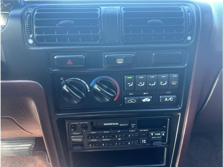 Honda-accord-1991-19