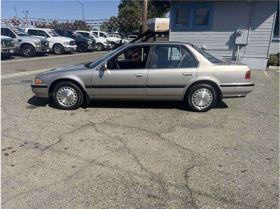 Honda-accord-1991-3