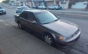 Honda-accord-1992