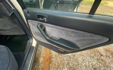 Honda-accord-1993-13