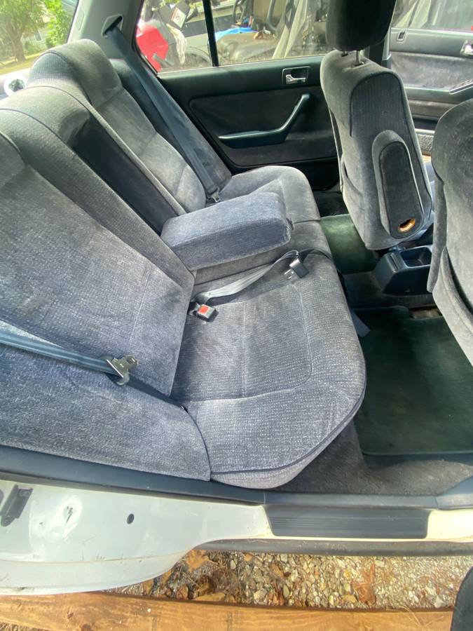 Honda-accord-1993-19