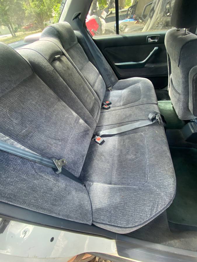 Honda-accord-1993-21