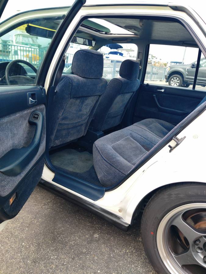 Honda-accord-1993-white-10