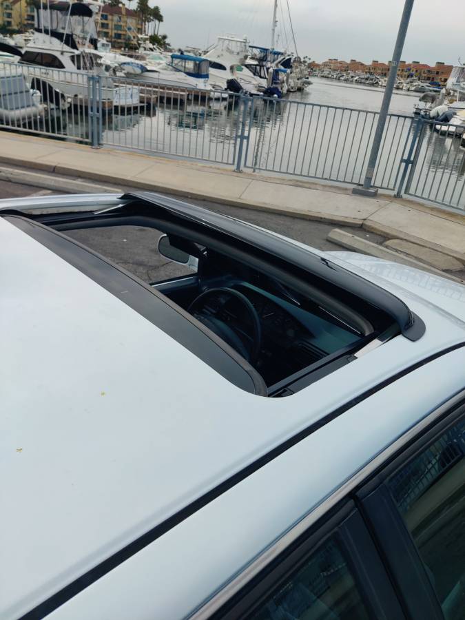 Honda-accord-1993-white-12