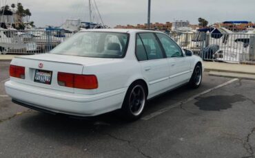 Honda-accord-1993-white-7