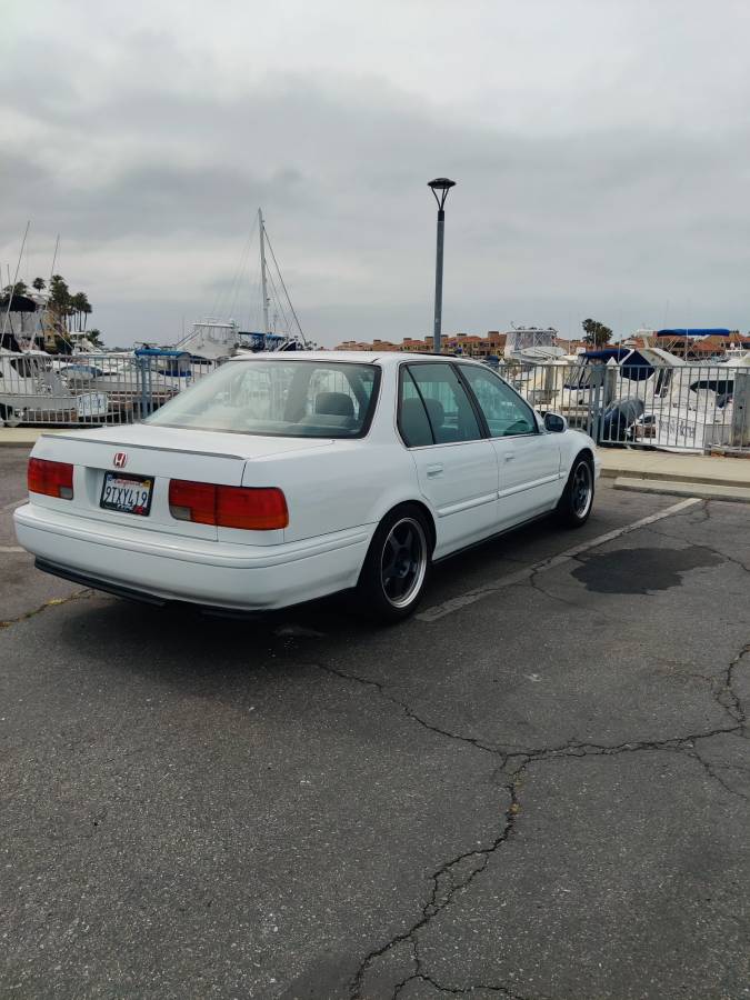 Honda-accord-1993-white-7