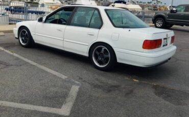 Honda-accord-1993-white-9