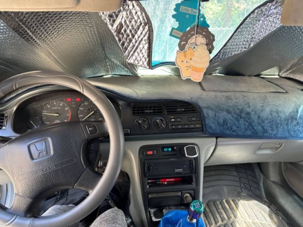 Honda-accord-1995-4