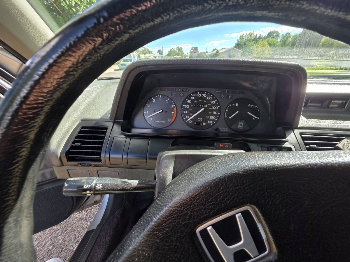Honda-accord-dx-1986-blue-11