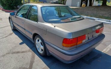Honda-accord-ex-1993-brown-7