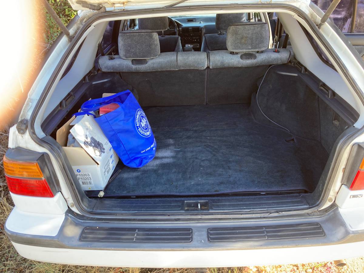 Honda-accord-lx-1992-white-3