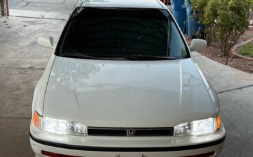 Honda-accord-lx-1993-white-2