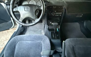 Honda-accord-lx-1993-white-3